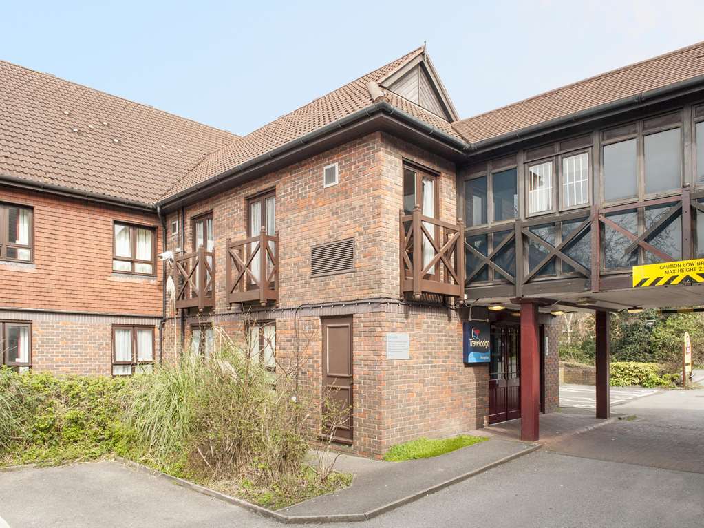 Travelodge Frimley Zewnętrze zdjęcie